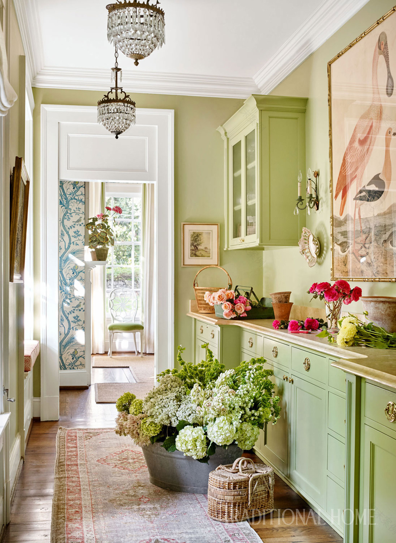 1926 Georgian Revival house transformed by Sarah Bartholomew Designs from a childhood home to a dream escape for a grown family 1926年格鲁吉亚复兴之家由SarahBartholomew设计,从孩提时代的家庭转变为一个成长家庭的梦想逃脱-20