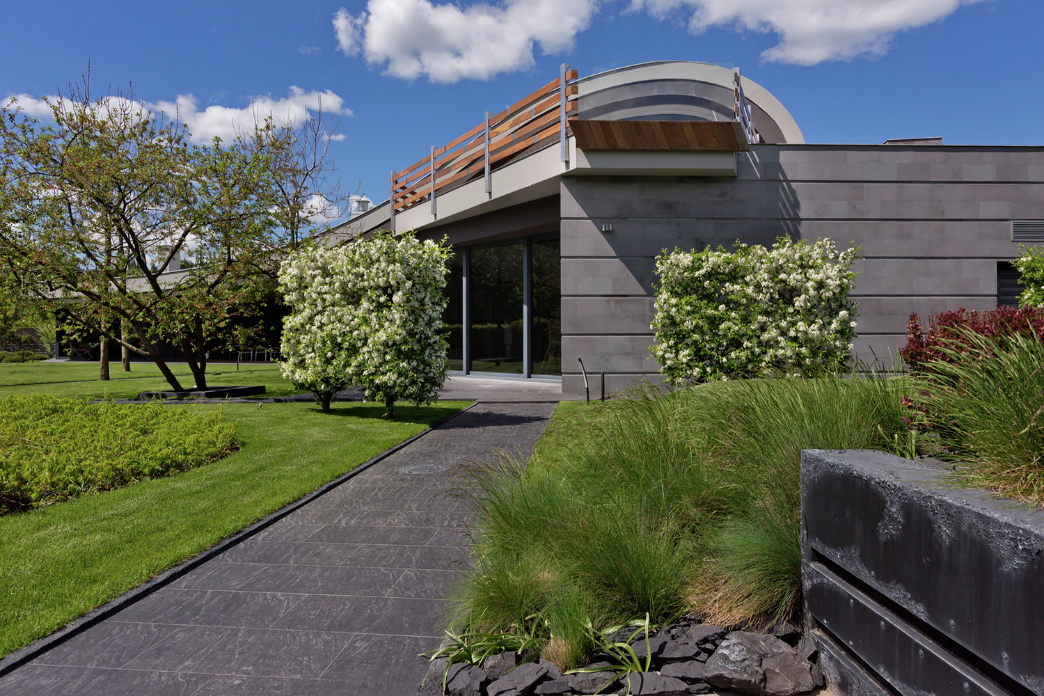 乌克兰哈尔科夫市自然融合住宅丨Sbm studio-15