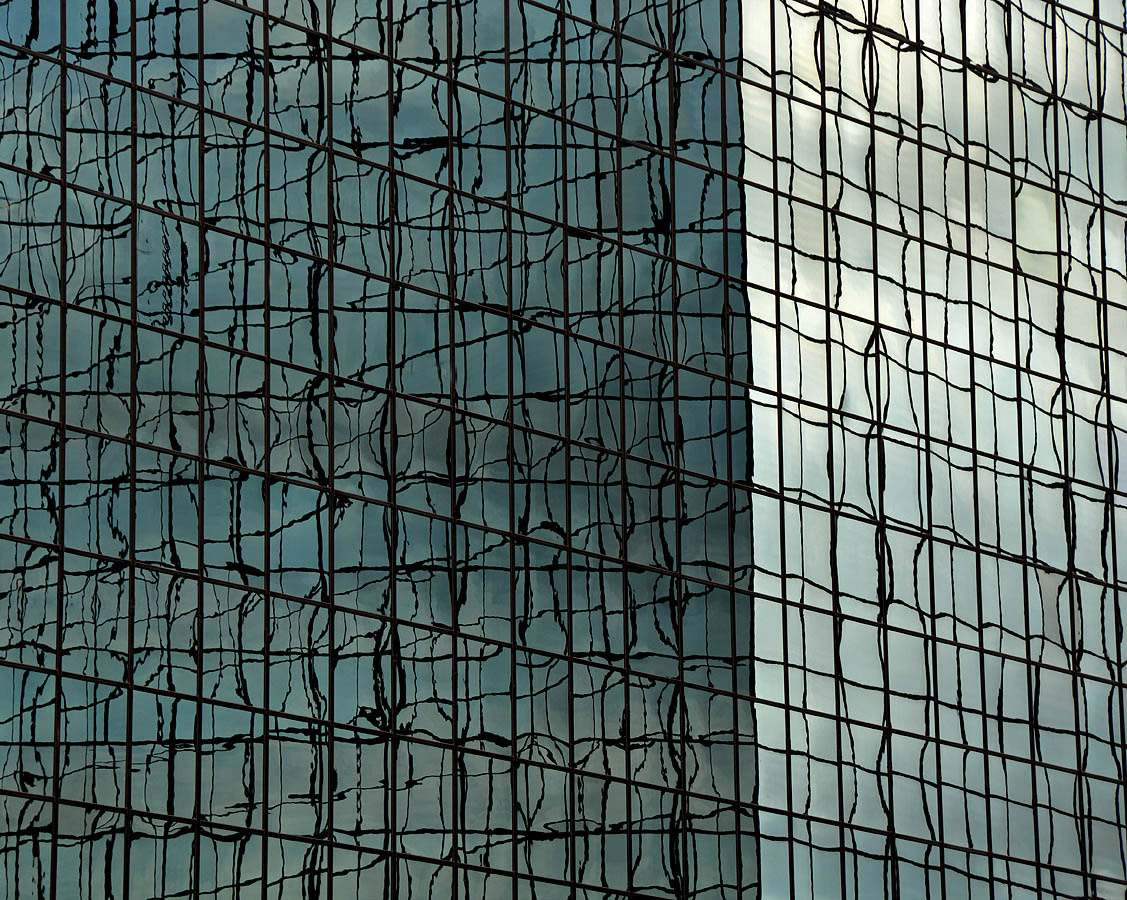 流光溢彩 · 玻璃与钢结构的时尚办公空间丨Story Jones Sloane III-11