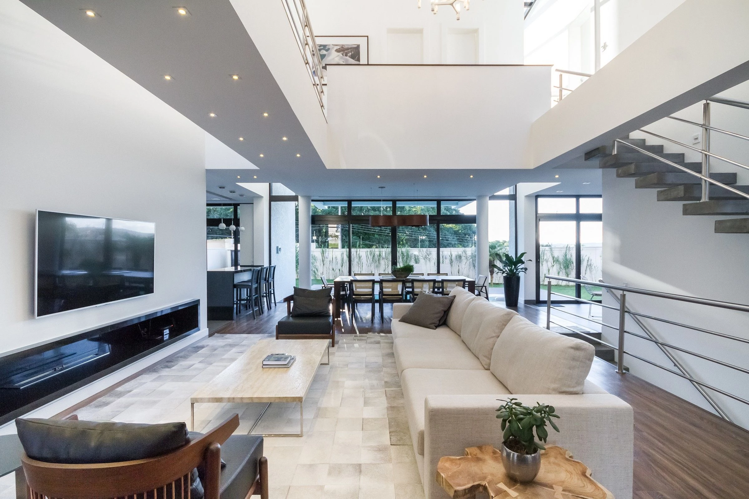 巴西轻奢现代居所-25