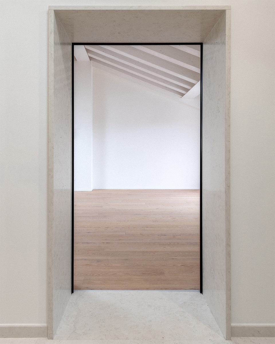 Montebelluna市中心住宅综合体翻新，意大利 / Studio Bressan-44