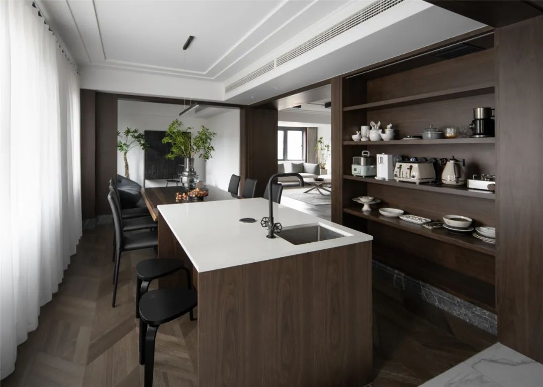 无风格设计,打造自由职业者的理想复式空间-53