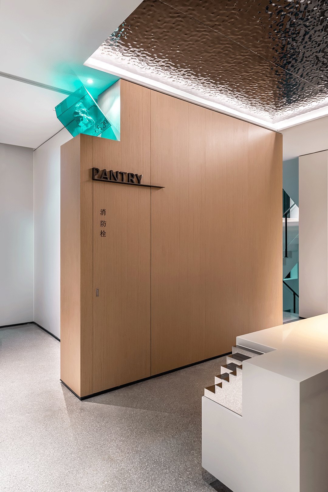 杭州潜阳科技营销中心云起办公楼室内设计丨中国杭州丨杭州震霆空间设计有限公司-39