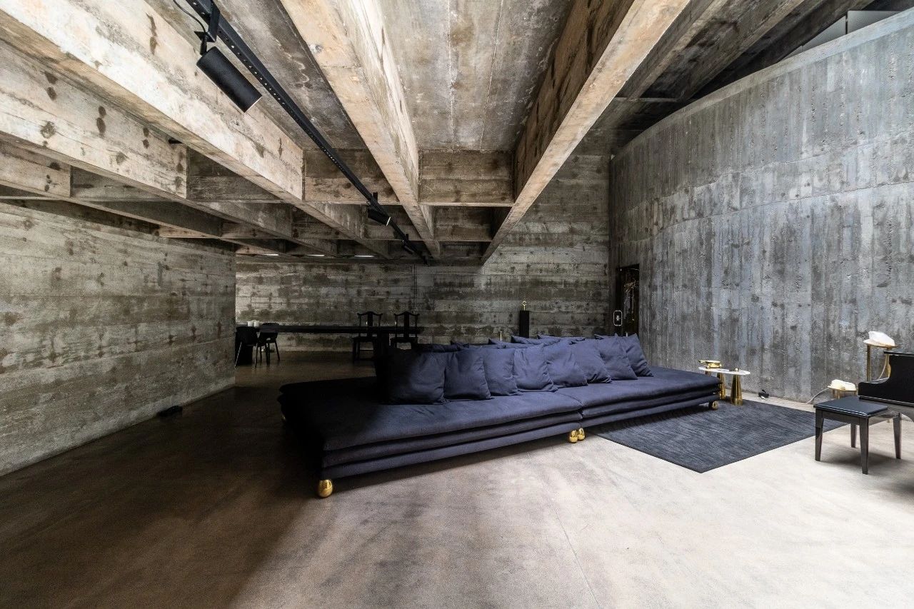 米兰之家丨巴西圣保罗丨保罗·门德斯·达·洛查-12