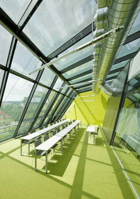 奥地利林茨科学园建筑群-22