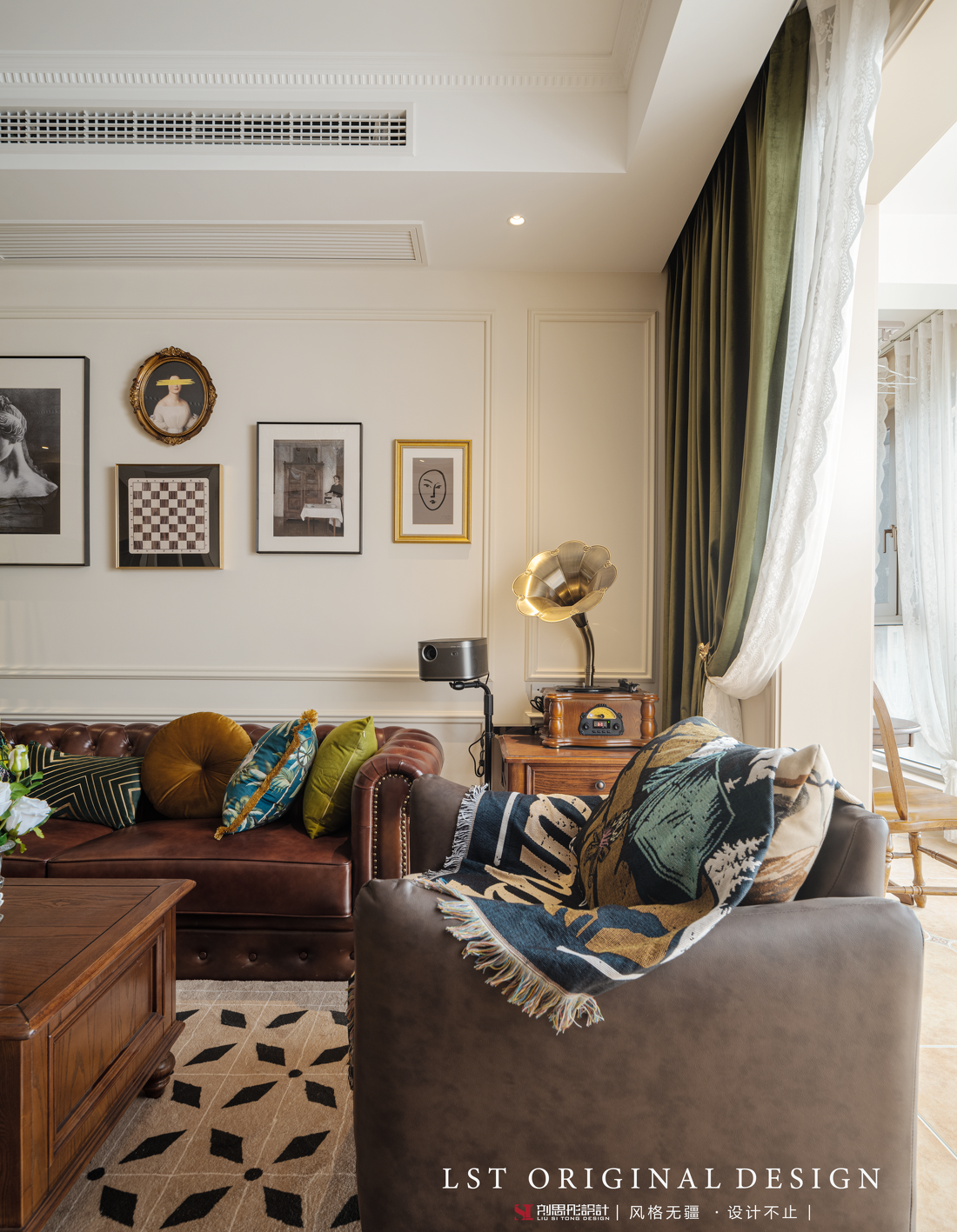 斑斓时光复古客厅设计-5