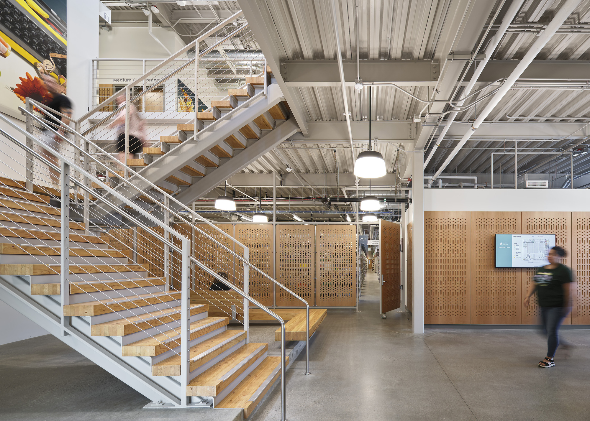 Multnomah County Library Operations Center / Hennebery Eddy Architects-31