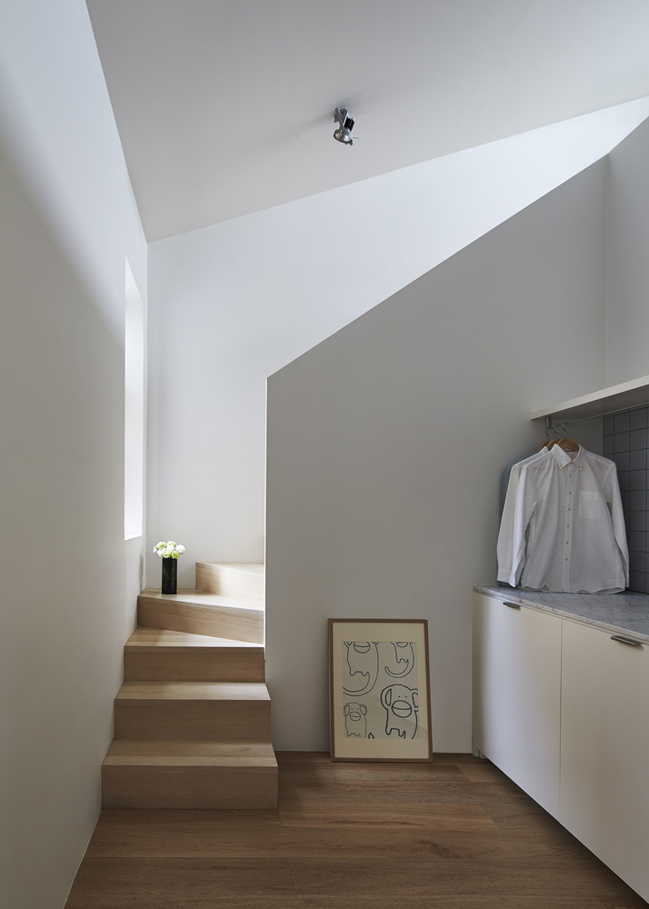 Wonderful Remodeling of a Flat in Melbourne, Australia by the Firm Sonelo Design Studio-13