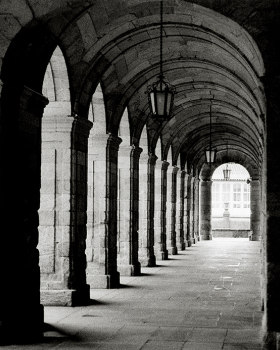 Santiago de Compostela 室内设计丨Cape VerdeSantiago
