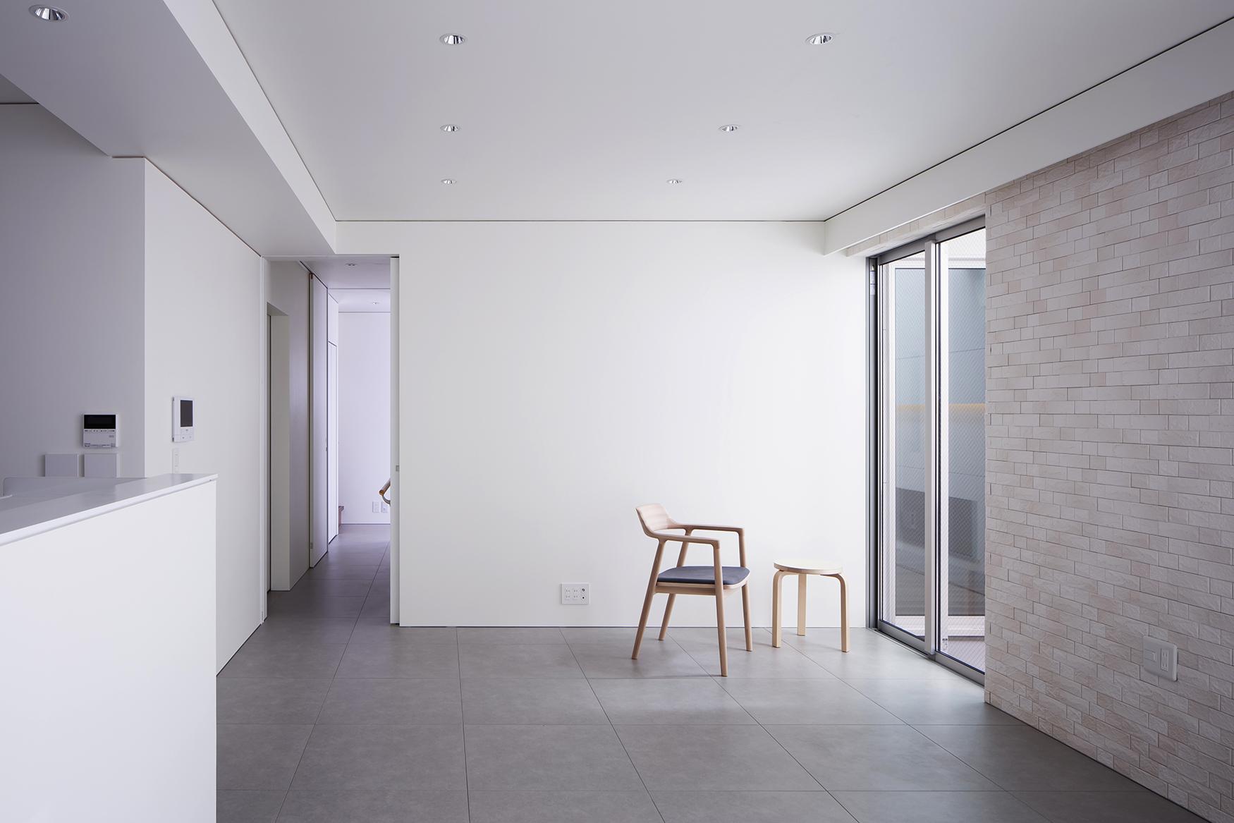 日本大阪平川简约住宅 | 室内外和谐共生的生活空间-1