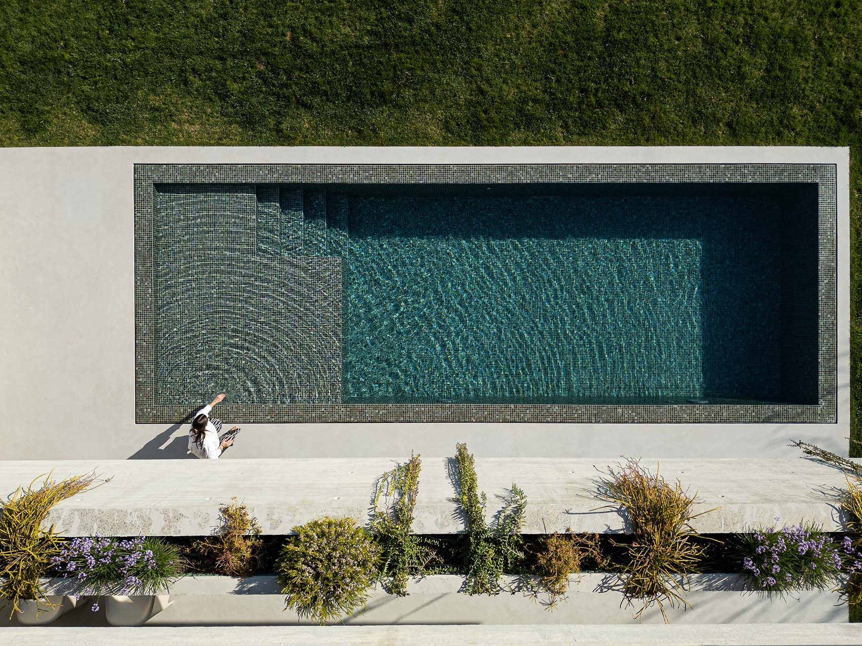 M住宅丨Silverline-11