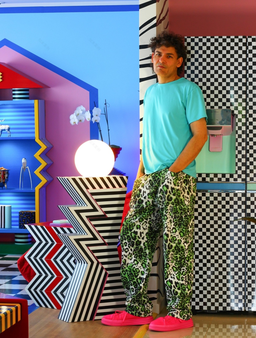 丹麦艺术家色彩公寓室内设计丨丹麦哥本哈根丨雅各布·米兹拉希(Jakob Mizrahi)-29