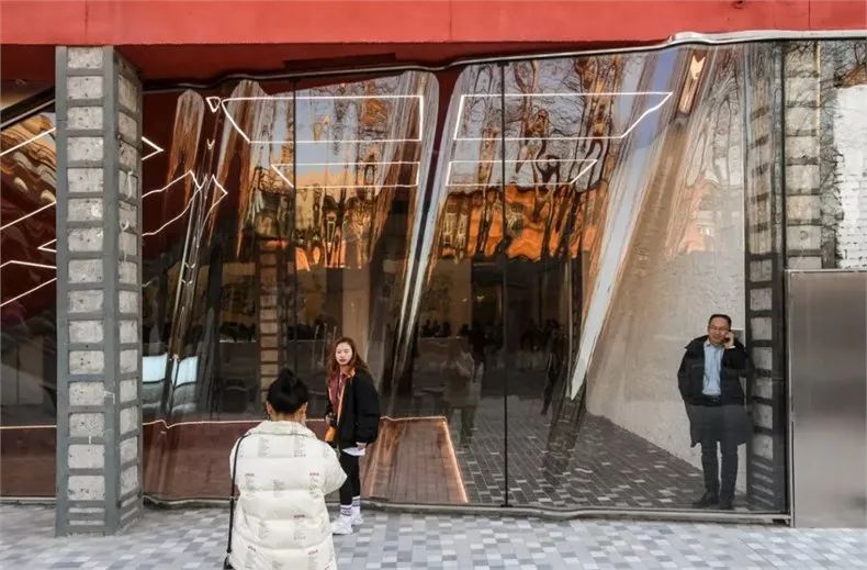 曲线形玻璃立面是如何实现的？-93