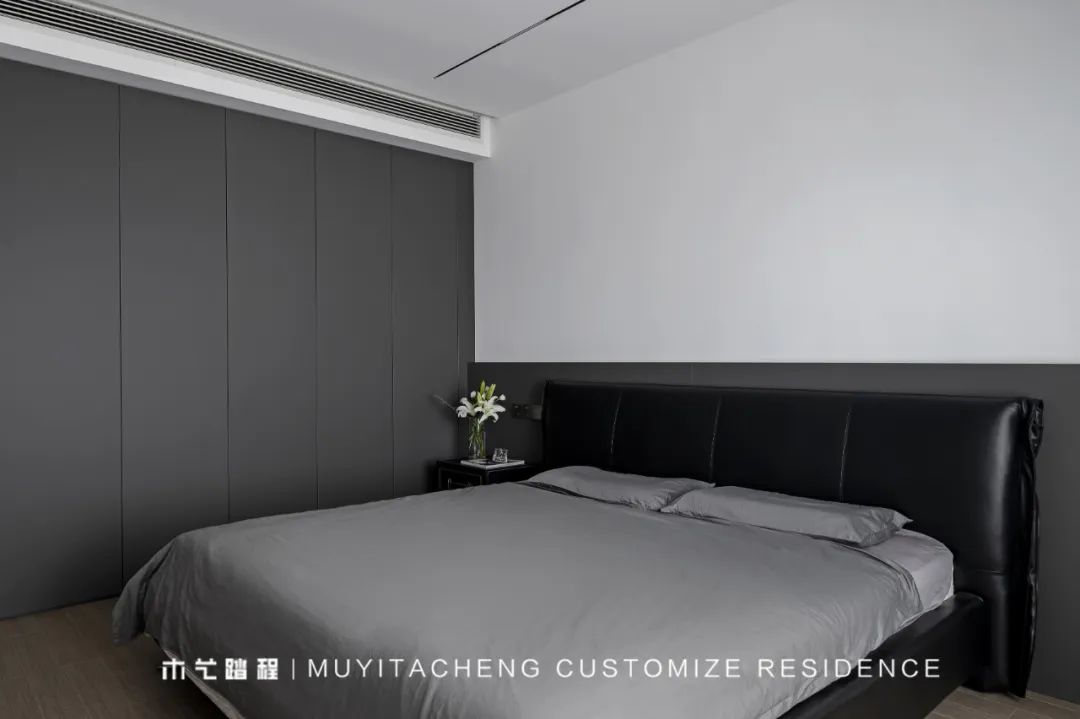 极简黑白,家的温度与高级定制丨中国重庆丨重庆木艺踏程全屋定制-42