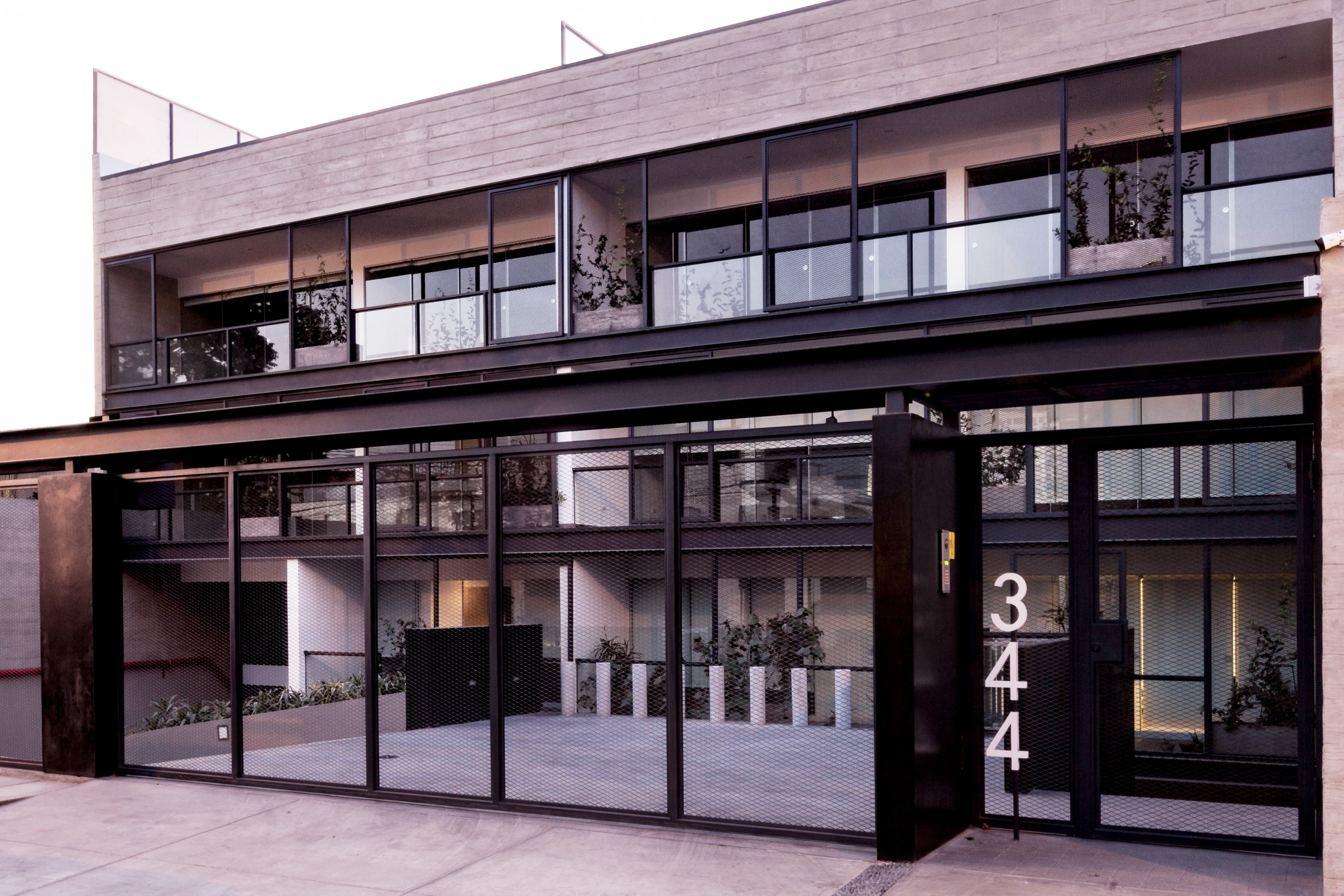 拉奎斯塔 | 内街设计打造全景视野住宅-14