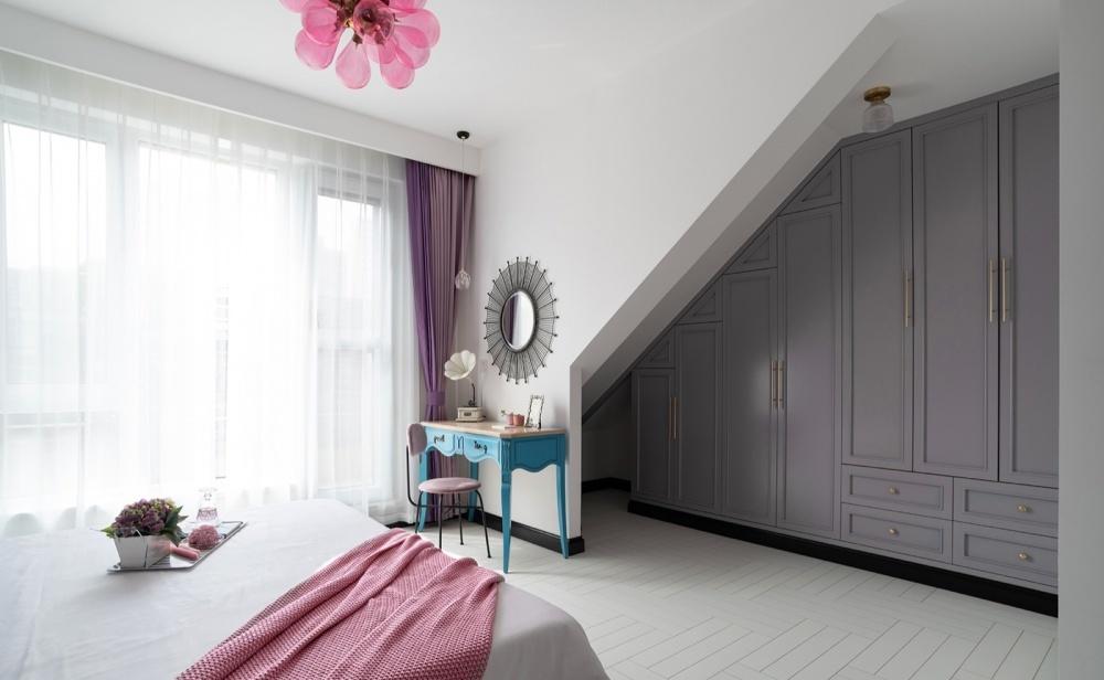 绿色惊艳,旧家具翻新打造三层露台花园宅-30