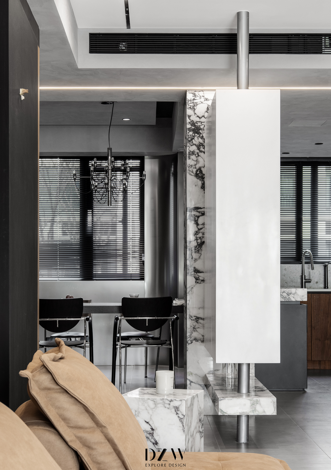 开放自由的极简新居-19