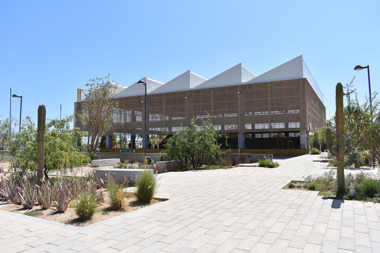 花园阴影 · 沙漠城市的公共空间基础设施丨墨西哥-33