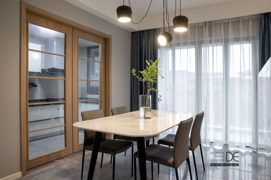 跃层空间,成长型家居设计-32