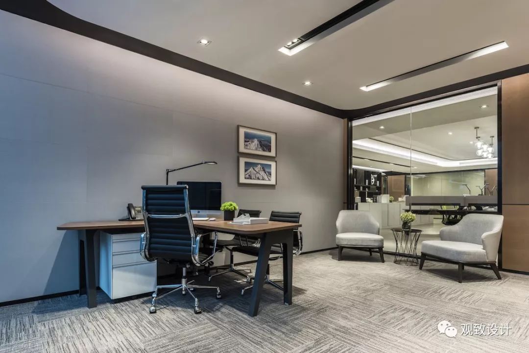 成都中天天盈誉峰 M6 写字楼样板间 | 精英风范的现代办公空间-35