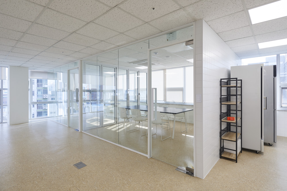 37 平现代简约食品公司办公室设计，打造温馨舒适办公空间-12