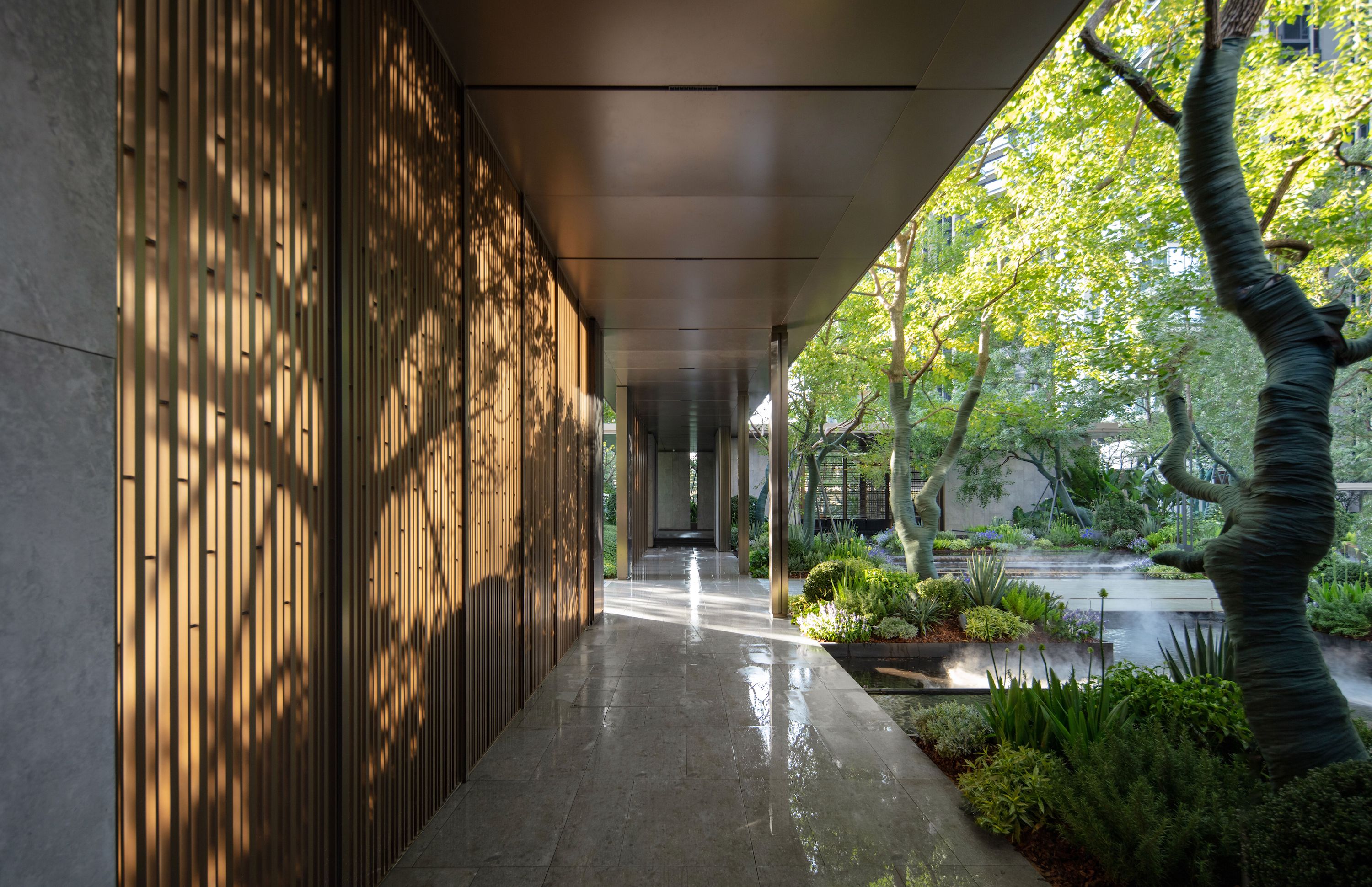 华润置地·东莞松湖润府大区丨中国东莞丨广亩景观-24