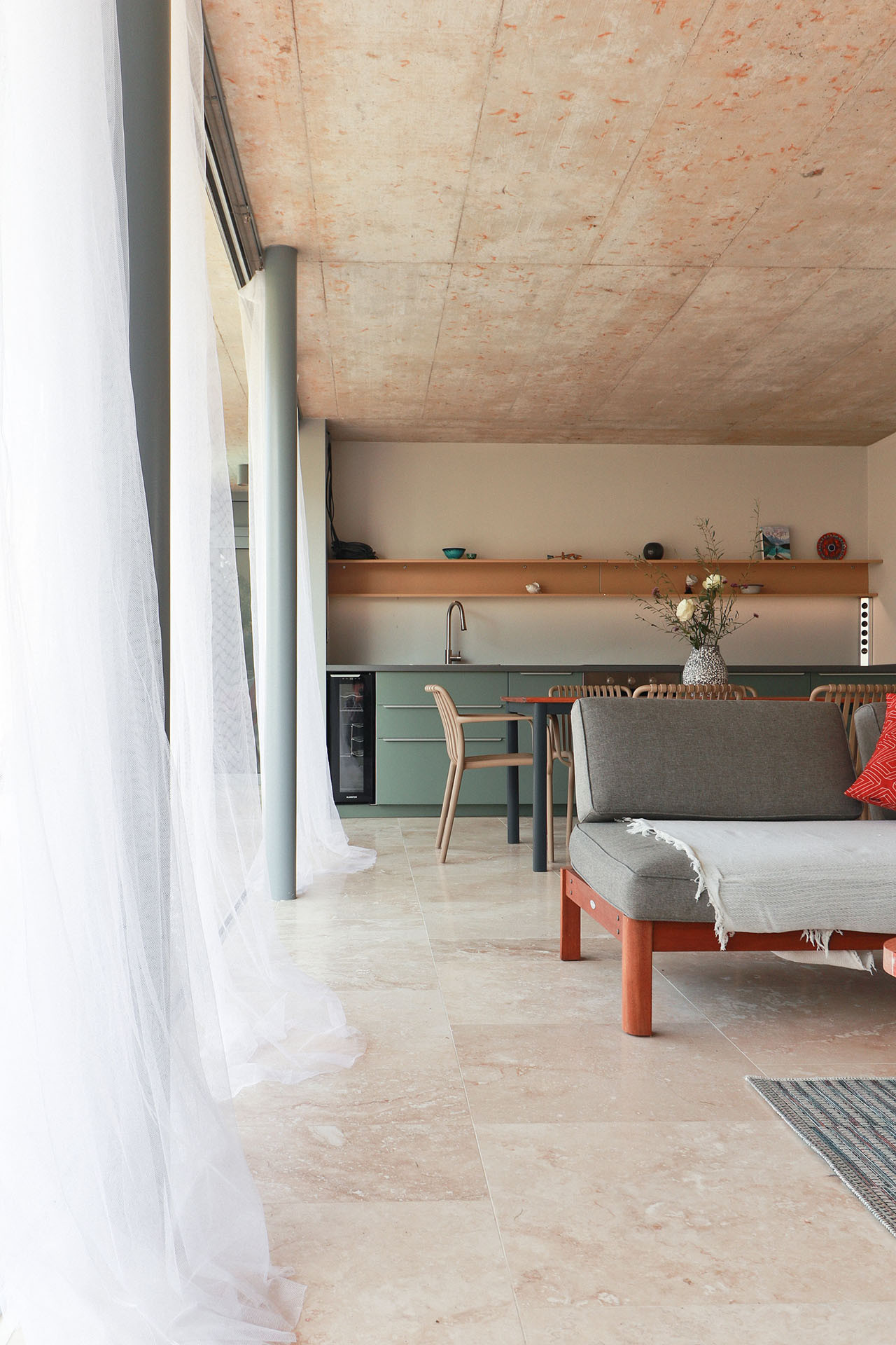 带夏季厨房和桑拿的花园小屋丨斯洛伐克丨Adam Lukačovič Architects-6