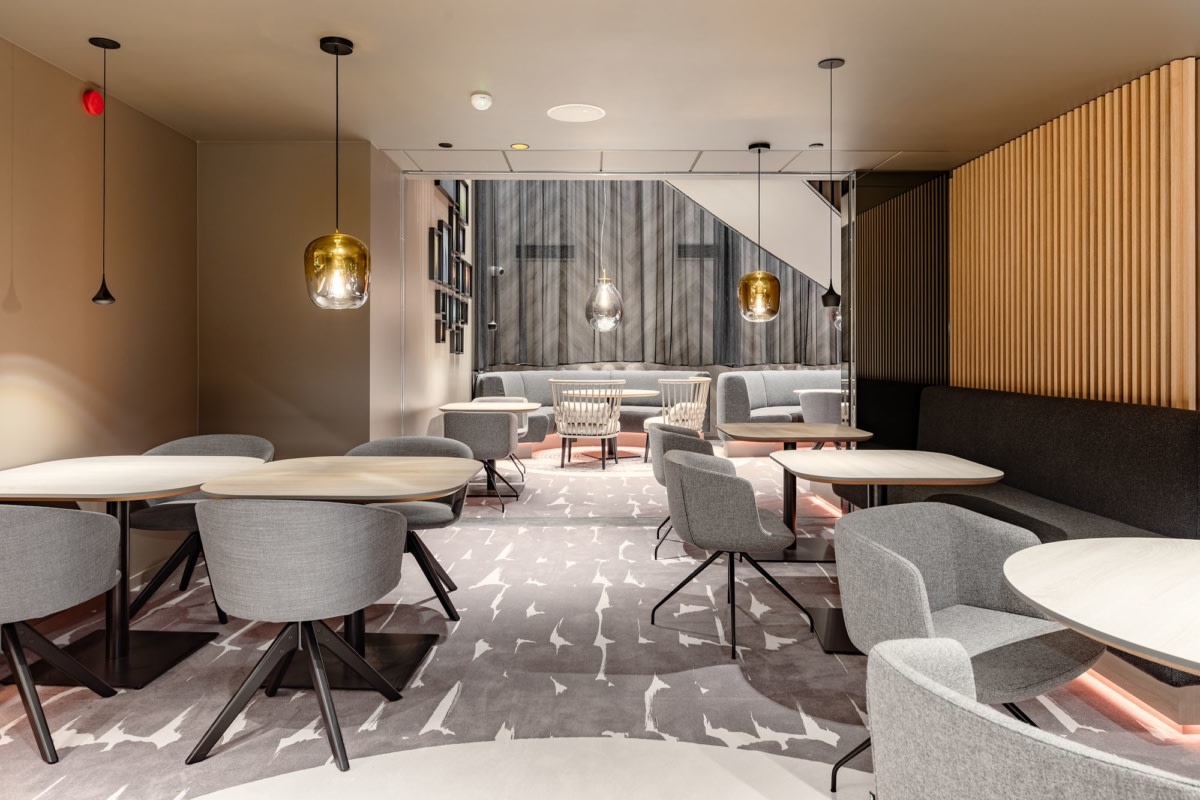 塔林城市酒店丨爱沙尼亚丨Meelis Press Architects-13