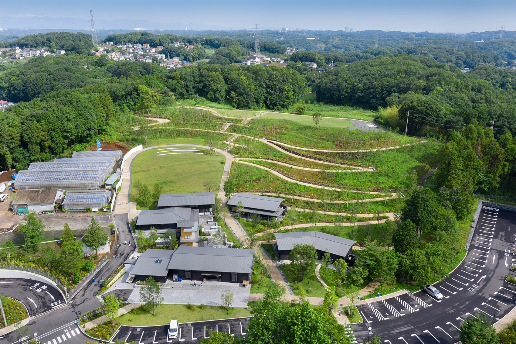 町田药师池公园“四季彩之森”游客中心丨日本-3
