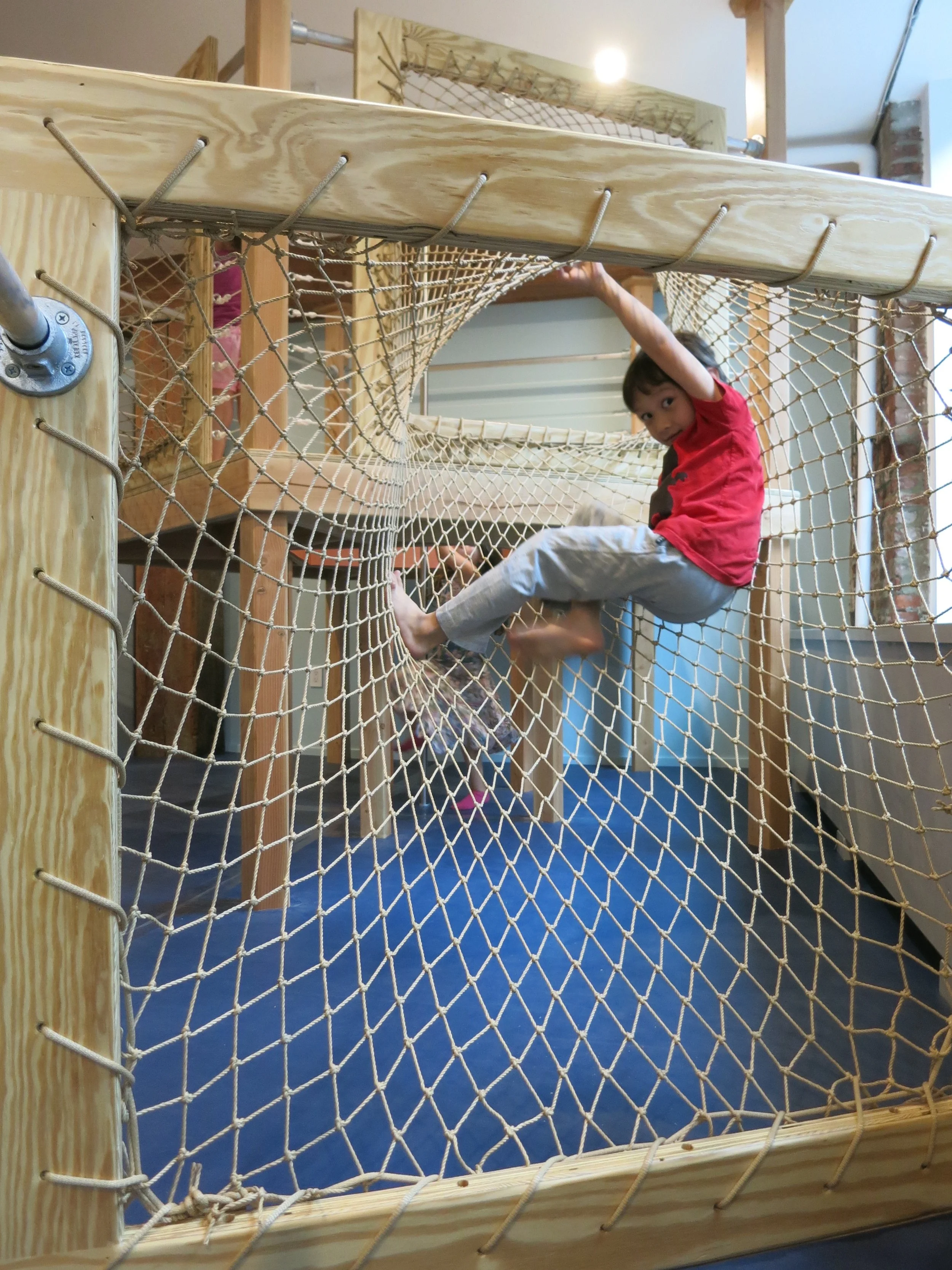 小飞象休息时间

注：Dumbo通常是指迪士尼动画形象小飞象，Recess有休息、课间休息等意思，结合常见语境这样翻译较为合适 丨studio ai architects-9