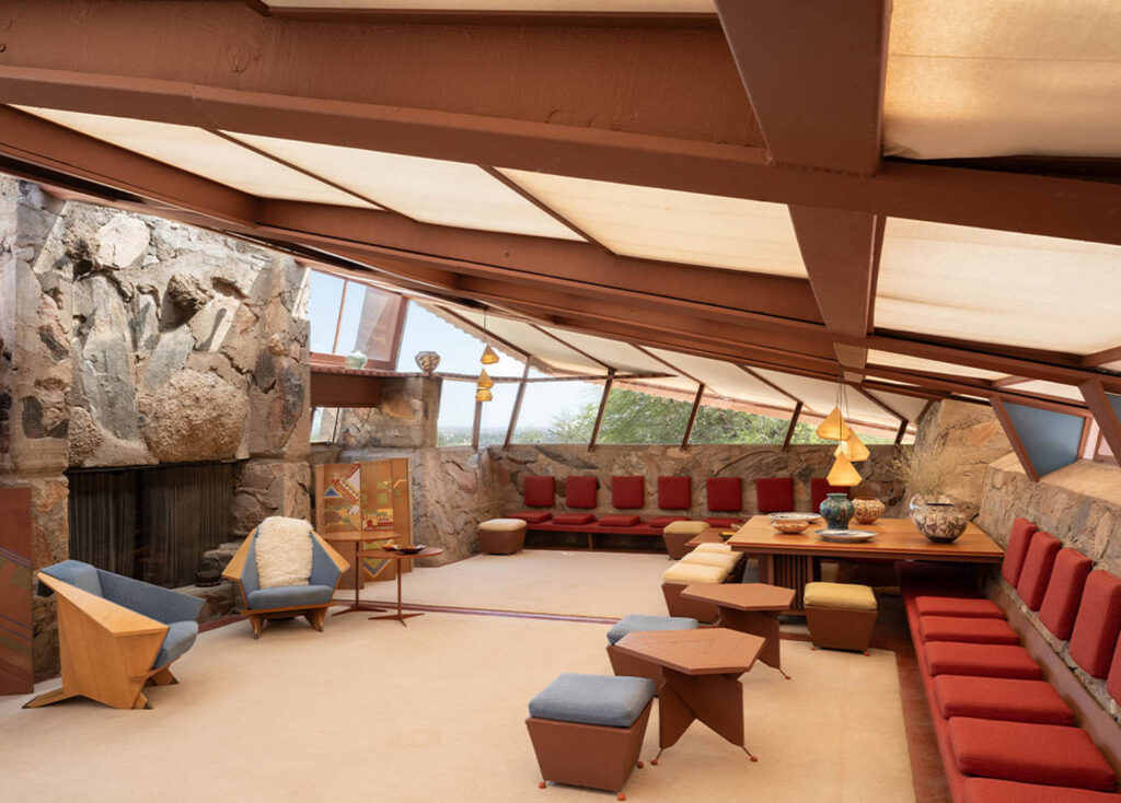 Lutron Bathes Frank Lloyd Wright’s Taliesin West In New Light-12