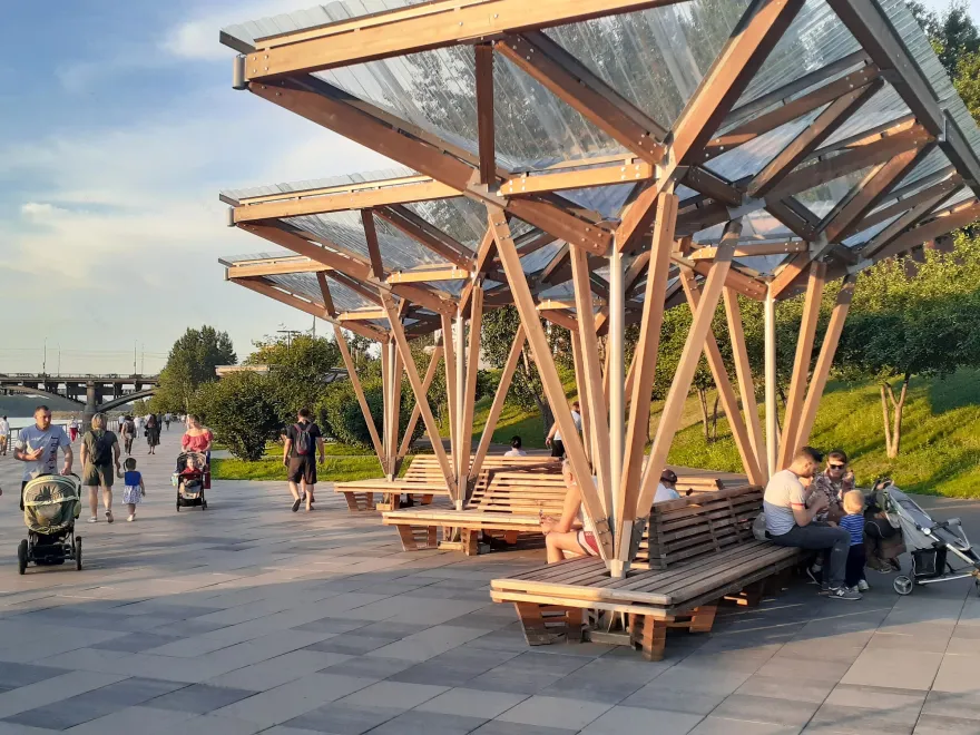 PROMENADE WITH AMPHITHEATER AND ART OBJECT-22