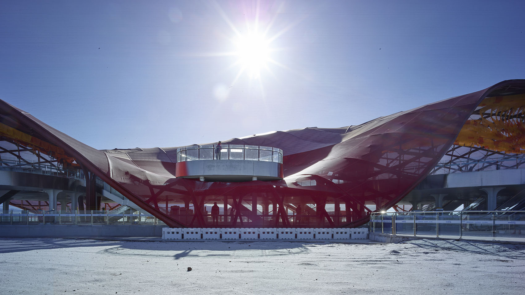 茶卡风·茶卡盐湖观光火车站丨中国海西丨清华大学建筑设计研究院素朴工作室等-12
