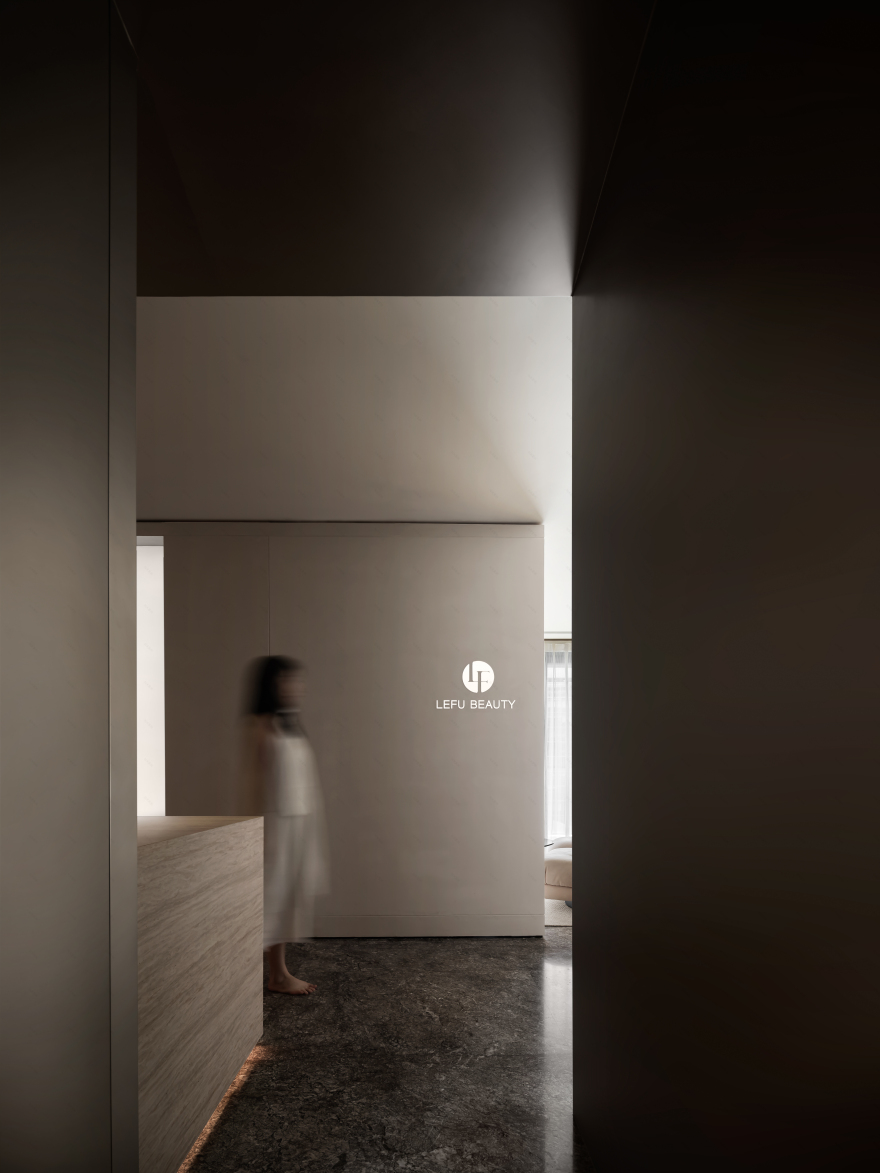 乐肤科技美容工作室深圳丨中国深圳丨凯派设计-20