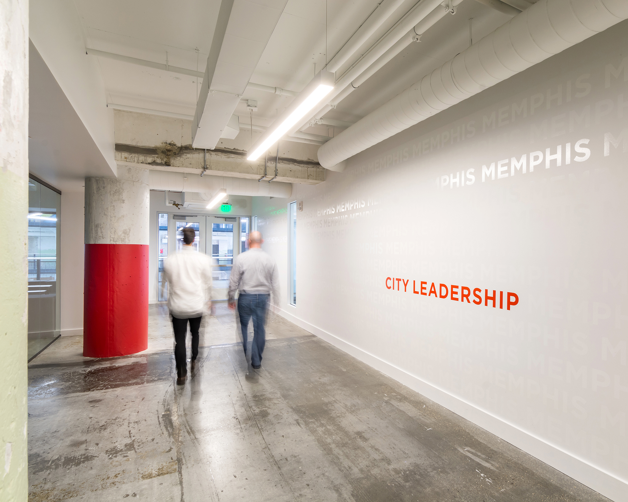 重塑社区纽带 | Memphis 非盈利组织 City Leadership 办公室设计-12