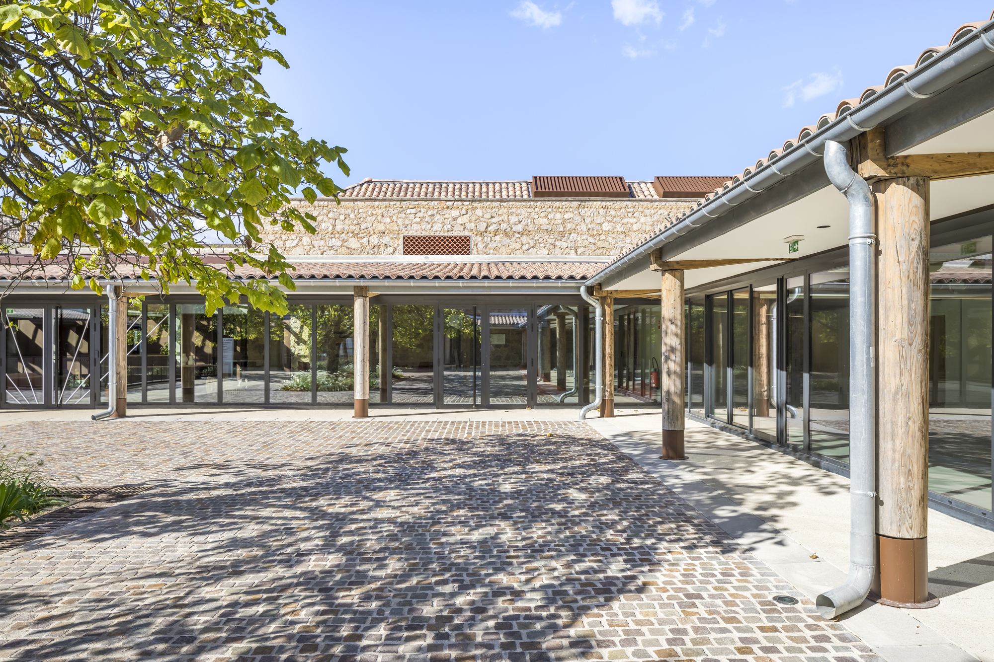 共享公司餐厅丨法国蒙彼利埃丨Brenac & Gonzalez & Associés-41