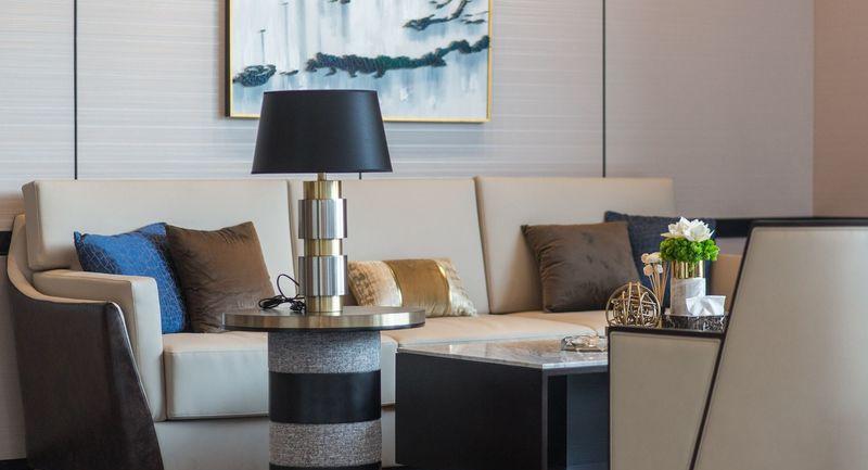 临安越秀湖山悦售楼中心-19