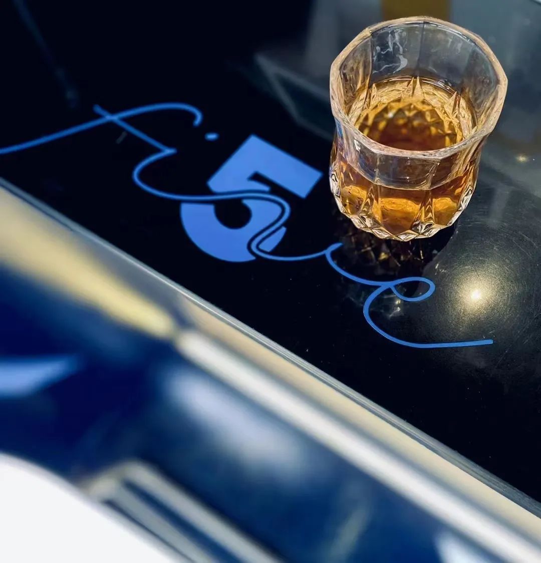 五五咖啡丨中国广州丨广州市美林文化传播有限公司-23