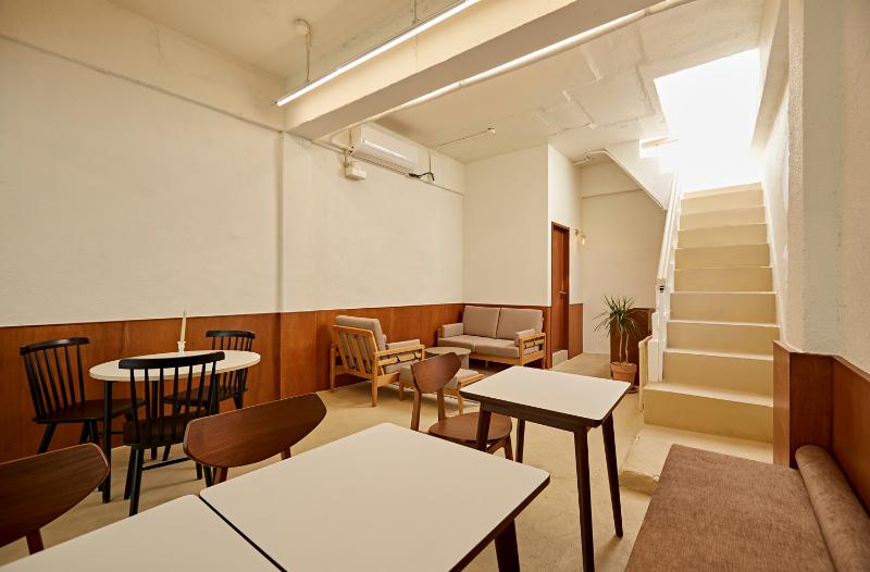 36 坪现代简约家居咖啡馆设计-16