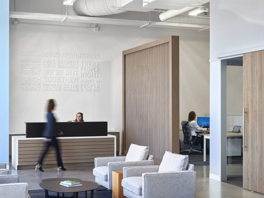 Innovative Aercoustics Offices created by iN Studio to inspired collaboration and productivity in employees 在Studio中创建的创新的爱乐库办公室,以激发员工的协作和工作效率-28