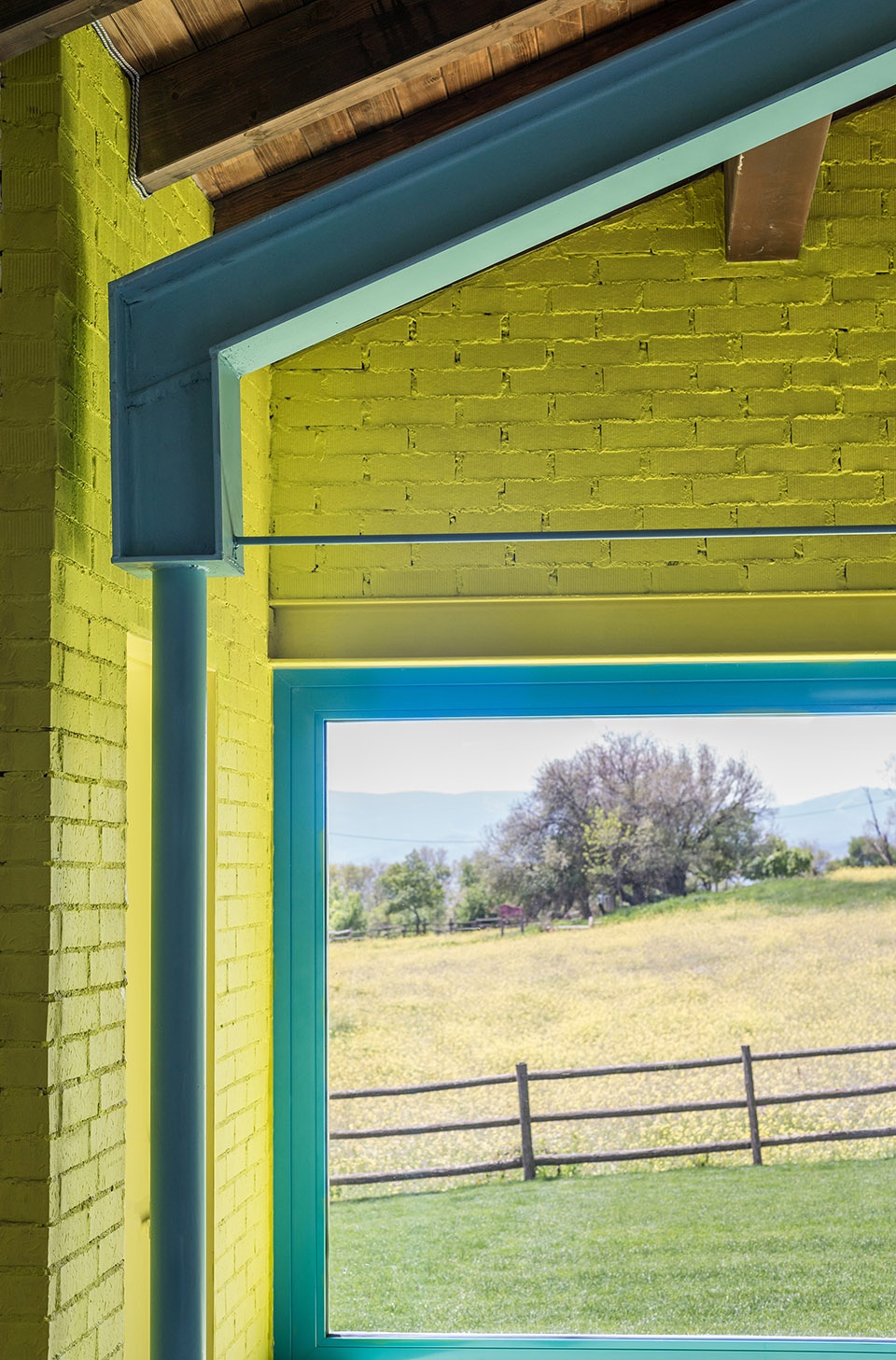 新旧共生,农城融合的西班牙乡村住宅-42