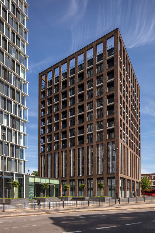 伦敦斯特拉特福德平流层住宅设计-16