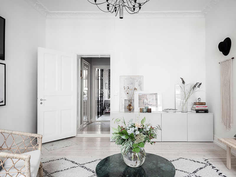 梦幻花卉厨房与雪白客厅 | 哥德堡公寓设计-14