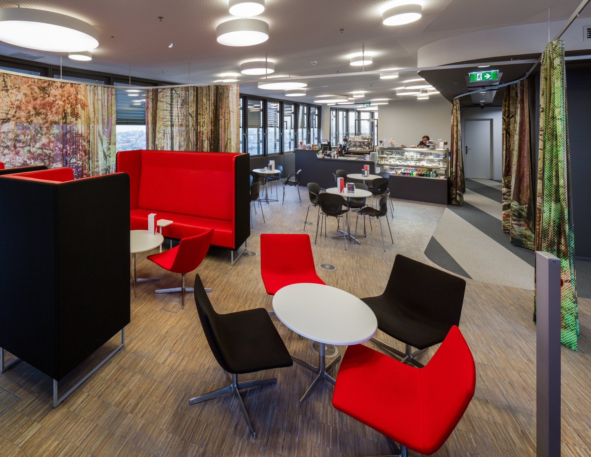 维也纳ÖBB 总部，现代高效绿色办公建筑-19