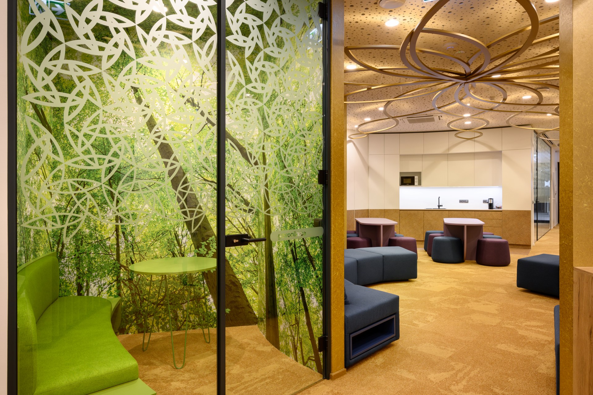 Dhimahi 办公室 · 数字化世界的千瓣莲花设计丨Superform-16