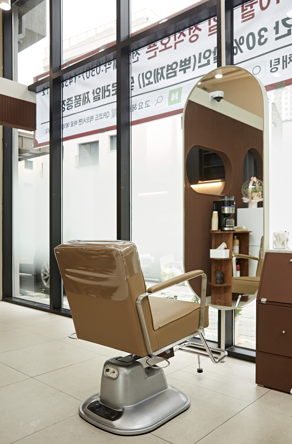 12 平米现代简约美容院 成本低效果好-13