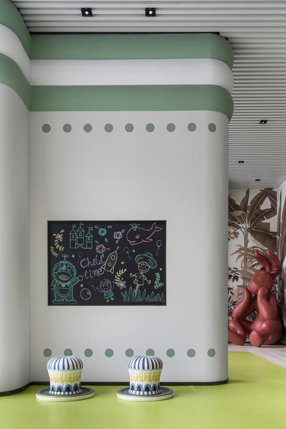 《爱丽丝梦游仙境》 | 奇幻梦境的儿童共享空间-69