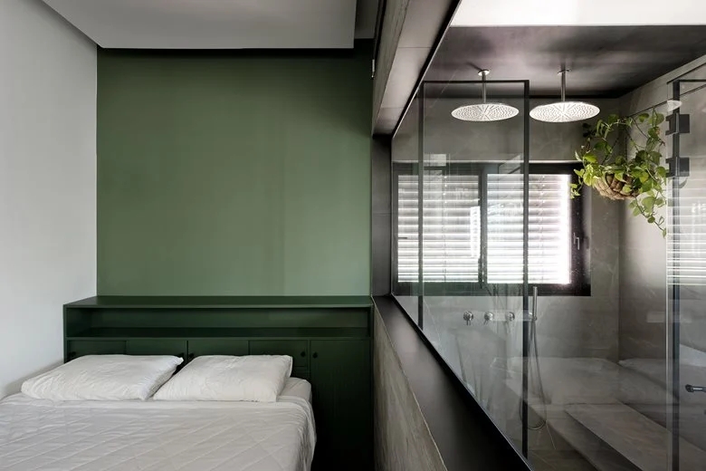 模拟自然光楼中楼树中屋有趣工业loft复式设计丨以色列特拉维夫丨戈者设计-10