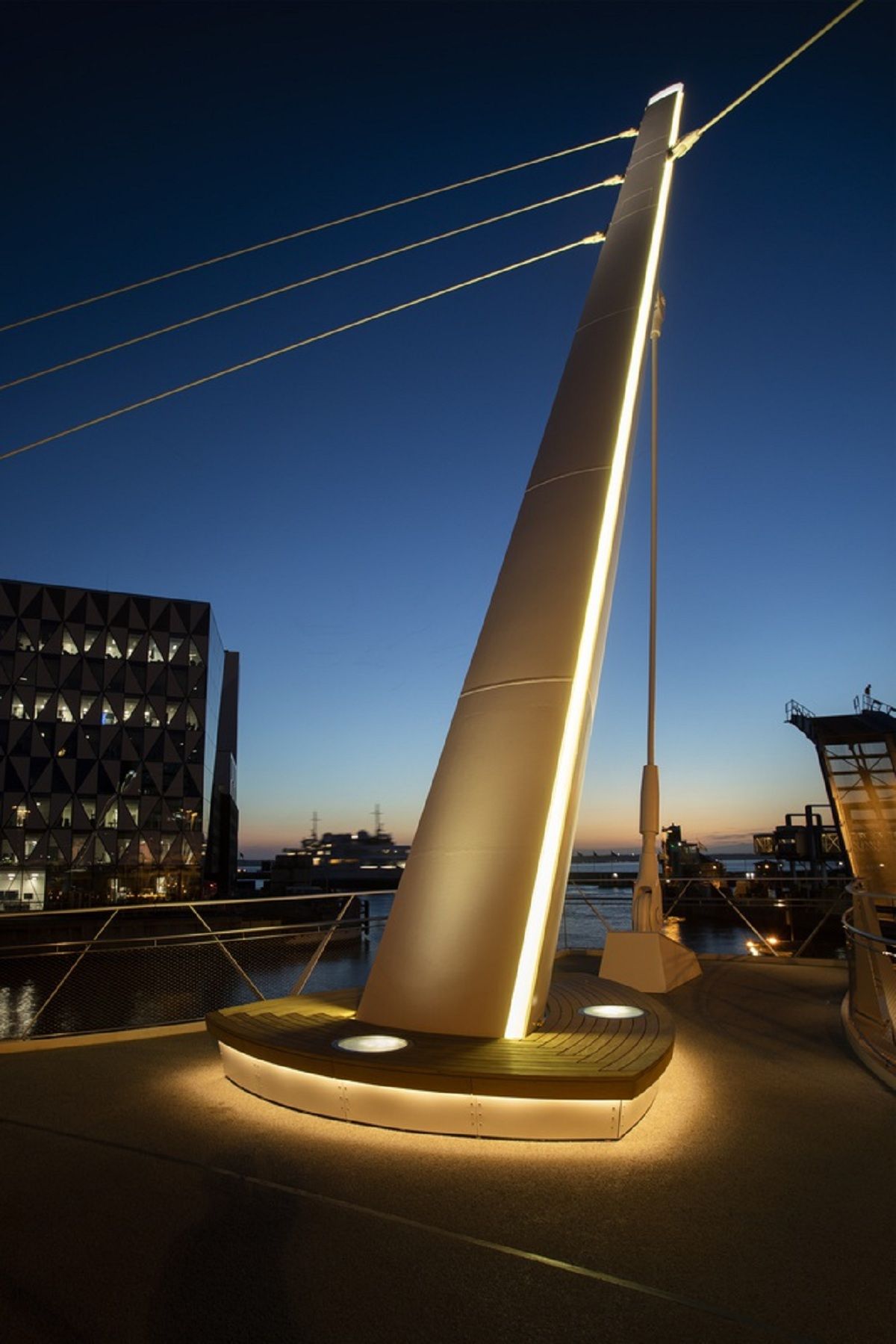 瑞典赫尔辛堡 Varvsbron Dockyard 桥-21