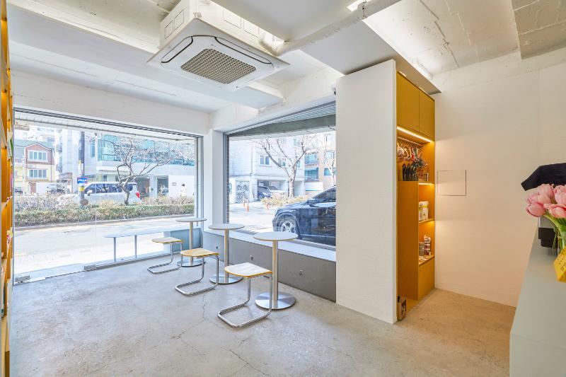 简约温馨的"Boyfriend"咖啡厅-4